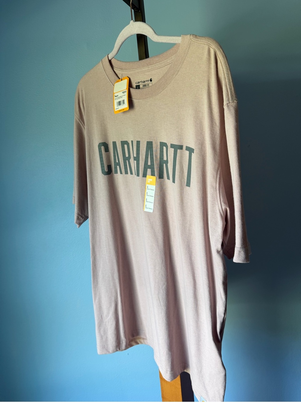 Carhartt Short Sleeve Tee in Pale Pink with grey Logo nwt